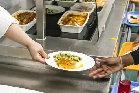 consommation_ alimentation_ cantine_enfance_restauration-scolaire _05_photo_Ananda-Regi.jpg 