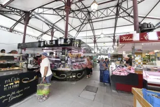 Halles de Mèze Halles de Mèze
