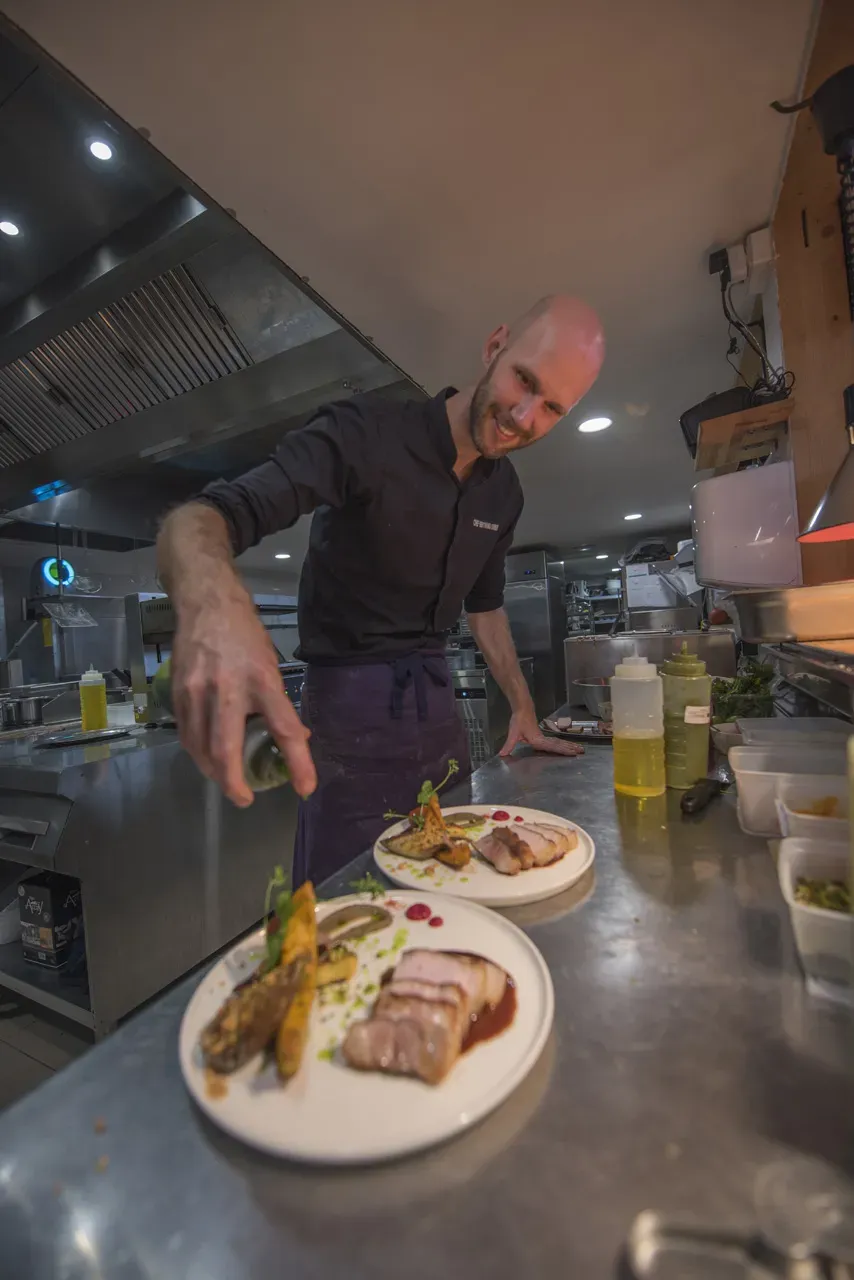 Restaurant -chef Bertrand Dubois